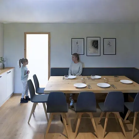 Edelweiss Apartman *