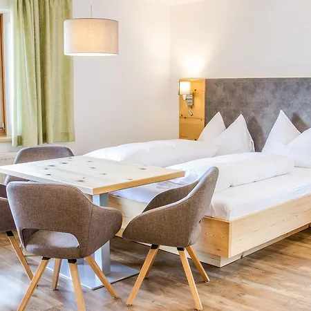 Apartman Edelweiss *